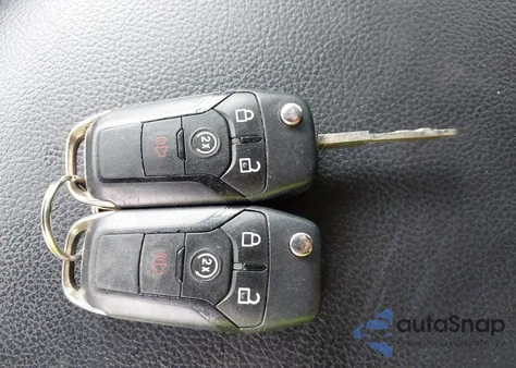 2016 Ford F-150 Xlt z USA, uszkodzony, nr VIN 1FTEW1CP1GKE11098